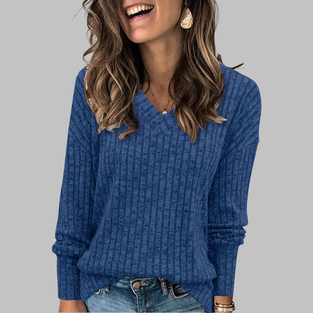 DERI™ - Cozy V-Neck Long Sleeve Tee