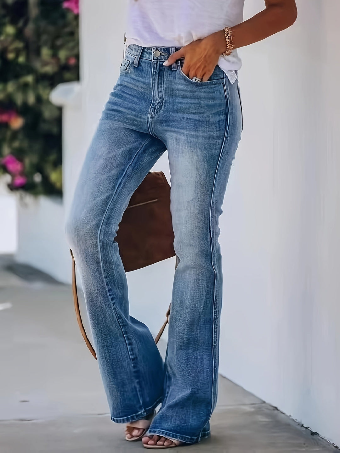 ESTELLE™ - Mid-Rise Flare Jeans