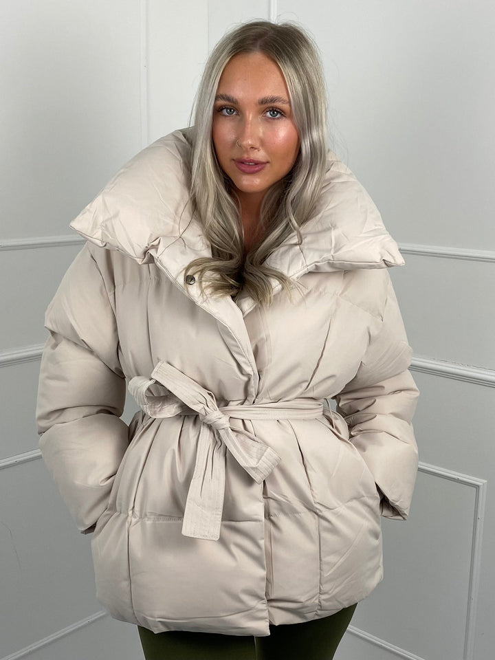 Erea™ | Trendy Oversized Puffer