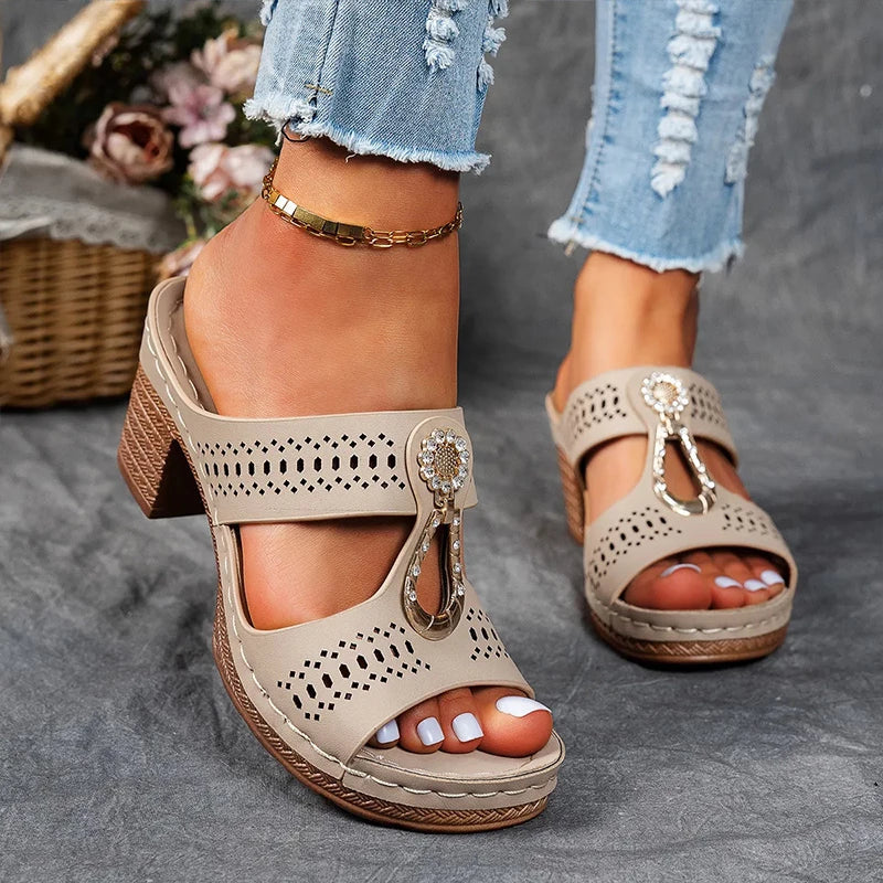 Yora | Stylish Orthopedic Sandals