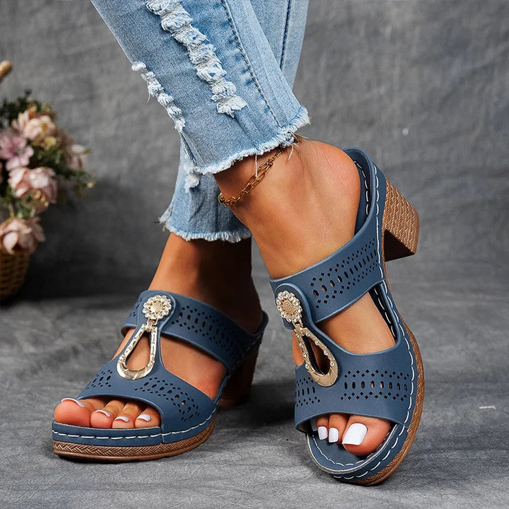 Yora | Stylish Orthopedic Sandals