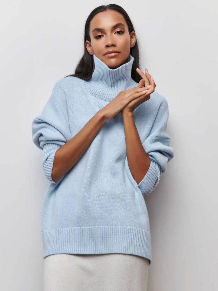 ALYSSA™ - Chic Turtleneck Sweater