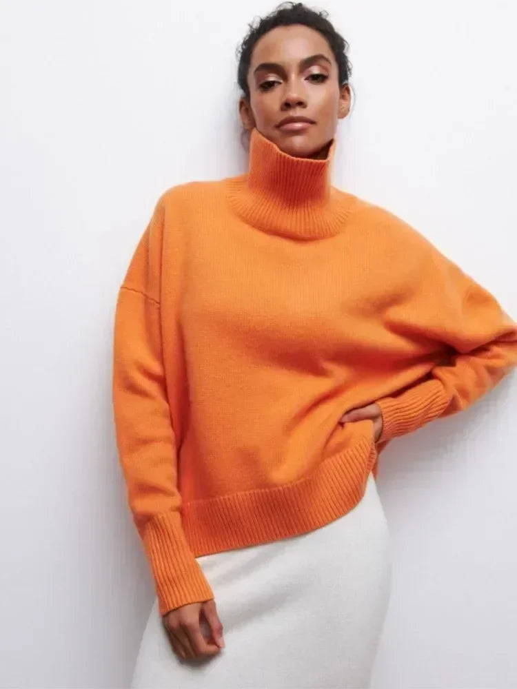 ALYSSA™ - Chic Turtleneck Sweater